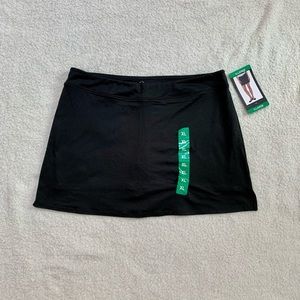 NWT Athleisure Black Skort